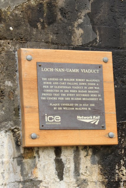 The plaque at Loch-nan-Uamh. © Copyright edward mcmaihin and licensed for reuse under this Creative Commons Licence