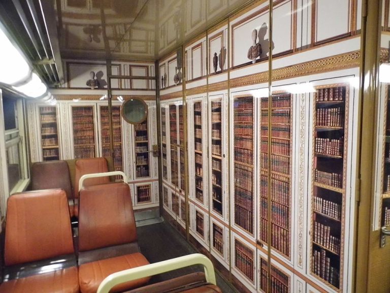 By Dudule91 (Own work) [CC-BY-SA-3.0], via Wikimedia Commons