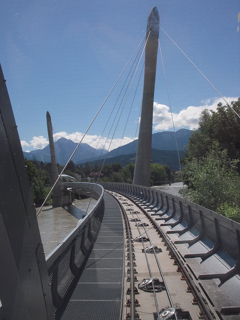 View of the bridge over the Inn from a Hungerburgbahn train. By BKP (Own work) [CC-BY-SA-3.0], via Wikimedia Commons