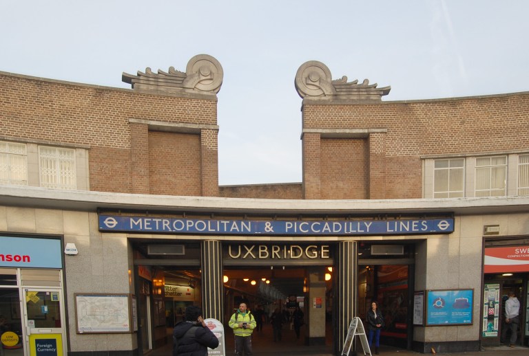 Uxbridge station entrance. By Daniel Wright [CC BY-NC-ND 2.0]