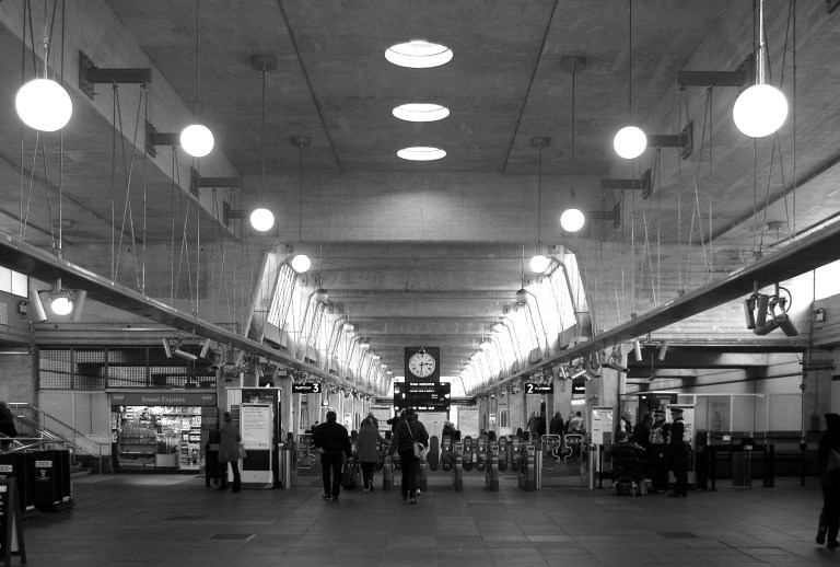 The ticket hall at Uxbridge. By Daniel Wright [CC BY-NC-ND 2.0]