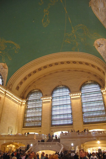The night sky decoration on the ceiling, Grand Central Terminal. Photo by Daniel Wright [CC BY-NC-ND 2.0] via this flickr set