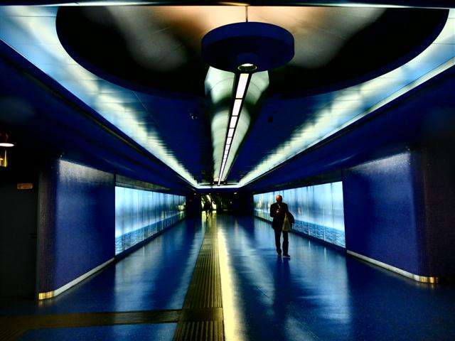 By the Sea, You and Me by Robert Wilson. Photo By Gigi Sorrentino (Own work) [CC-BY-SA-4.0], via Wikimedia Commons