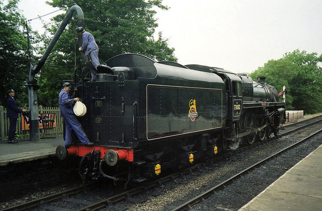 The British Railways lion on wheel, looking particularly fine. This is the right-facing version. Photo by Barry Lewis [CC BY 2.0] via this flickr page
