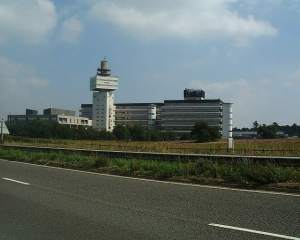 Nigel Freeman [CC BY-SA 2.0], via Wikimedia Commons