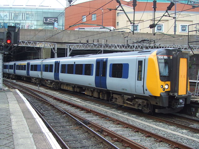 Hugh Llewelyn [CC BY-SA 2.0], via Wikimedia Commons