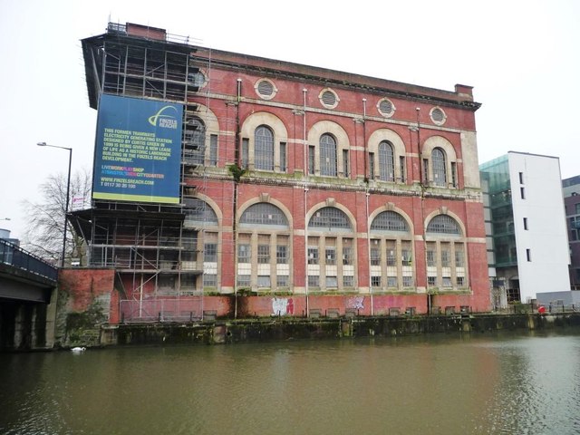 Bristol Tramway Generating Station from the water. © Copyright Christine Johnstone and licensed for reuse under this Creative Commons Licence