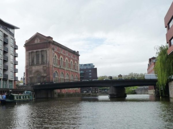 Bristol Tramway Generating Station, under wraps for rebuilding as luxury apartments. © Copyright Christine Johnstone and licensed for reuse under this Creative Commons Licence
