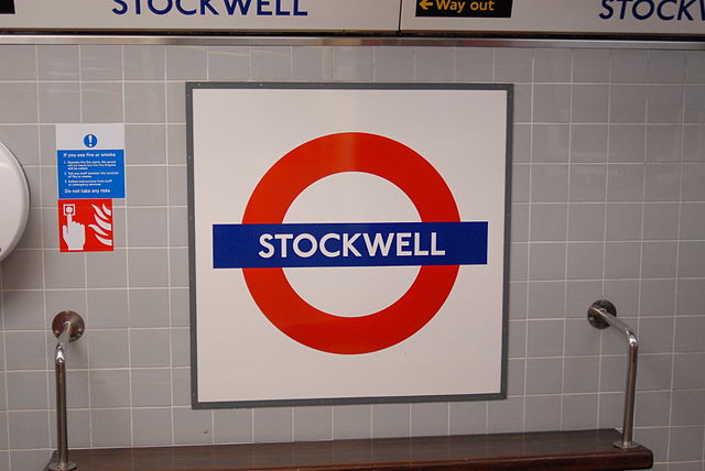 By Mike Knell from Zürich, Switzerland (StockwellUploaded by Oxyman) [CC BY-SA 2.0], via Wikimedia Commons