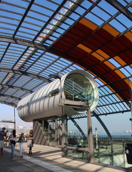 Office at Amsterdam Centraal Busstation. Photo by creative jewish mom [CC BY-NC 3.0] , here