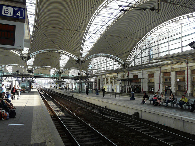 Leuven station. Photo by Dariusz Sieczkowski [CC BY 2.0] via this flickr page