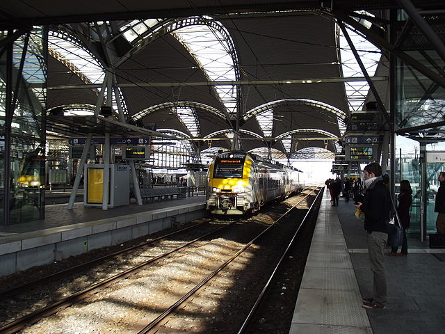 Leuven station. By Smiley.toerist (Own work) [CC BY-SA 3.0], via Wikimedia Commons